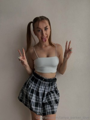 Glowbyaphrodite Photo #13