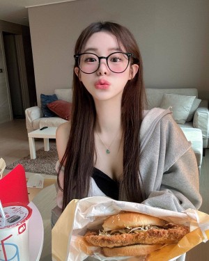 Ham Cheeze Photo #21