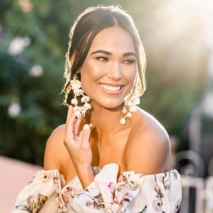 Lisa Dillon Photo #12