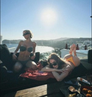 Mariel Schultz Photo #9