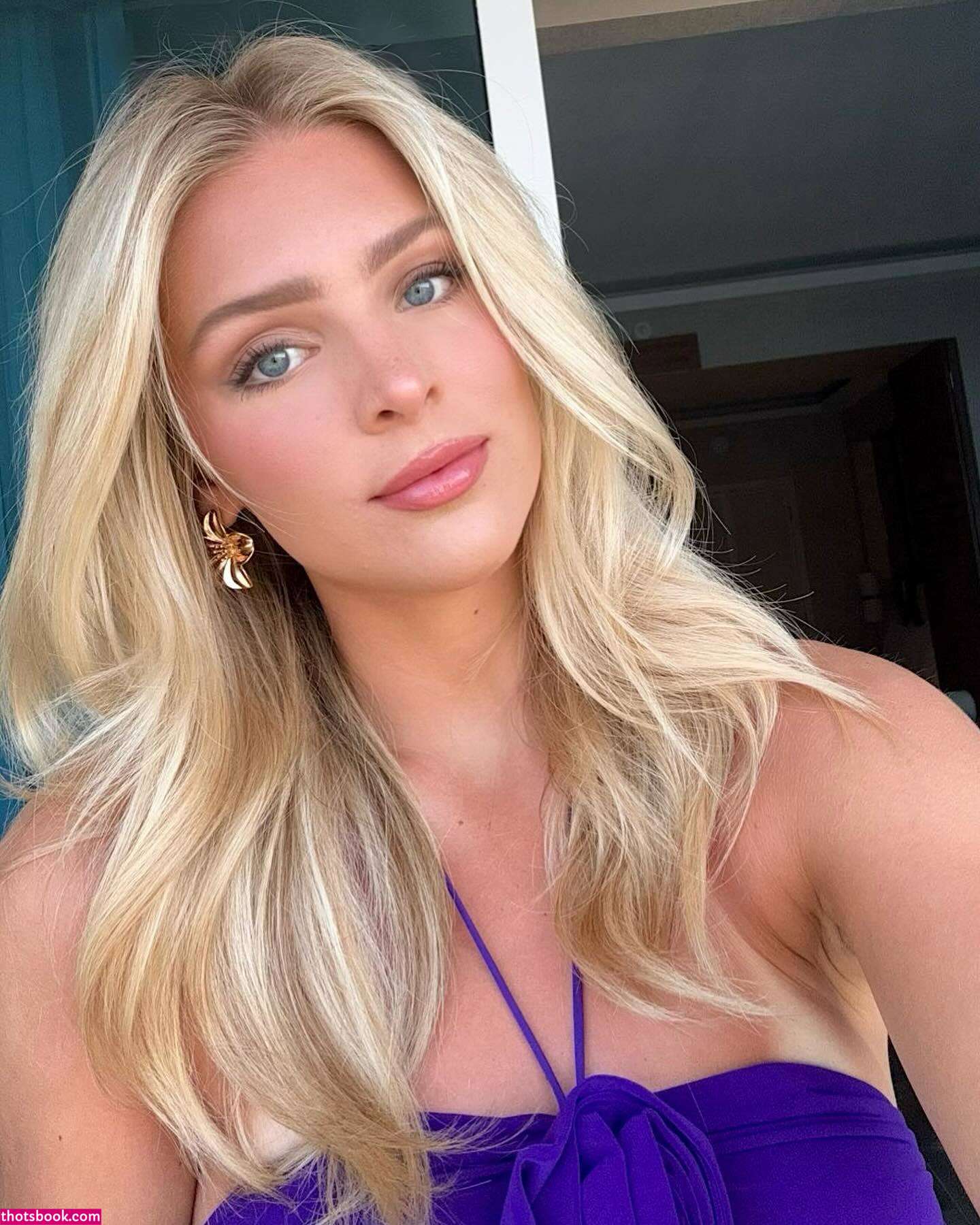 Paulina Adams Photo #1