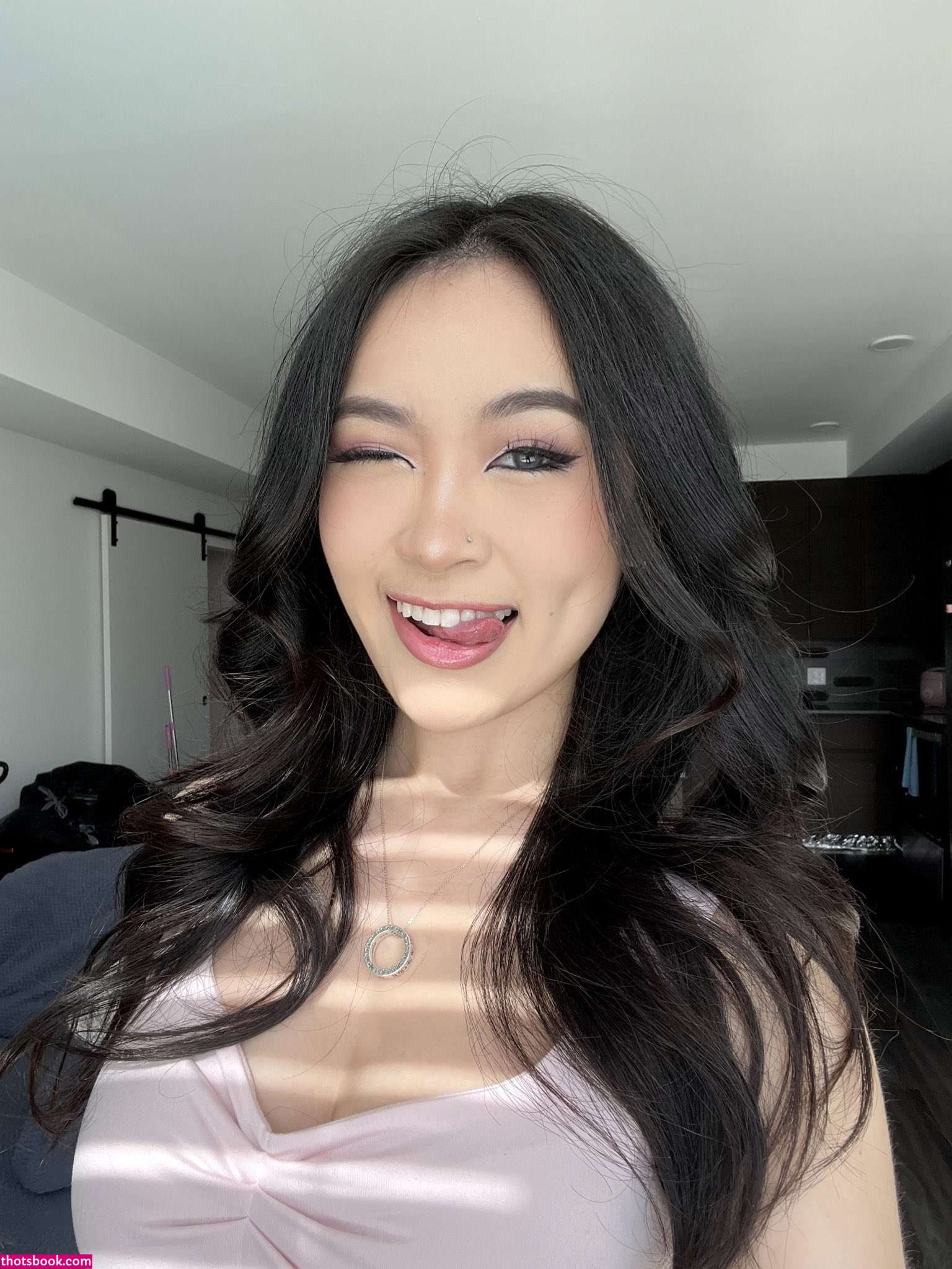 Theresa Nguyen Photo #29