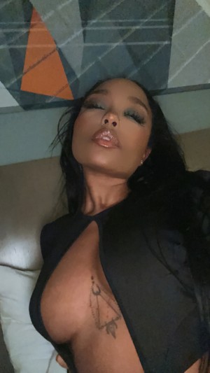 Trapezoidmouth Photo #13