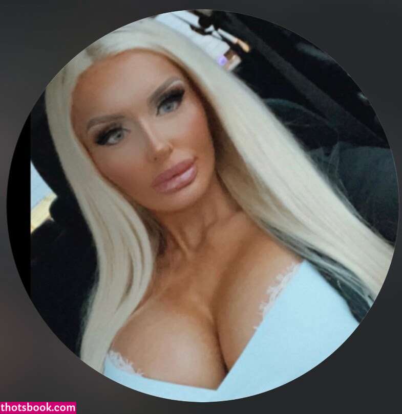 xhaleyrose Photo #10