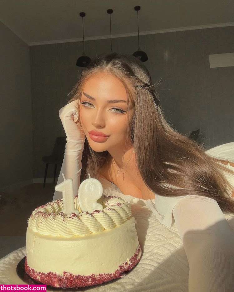 Andreea Bostanica Photo #18