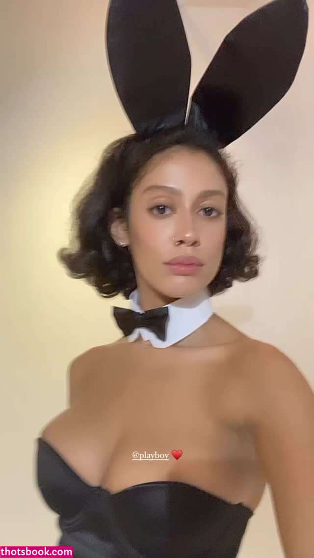 Sophia Macklin Photo #16