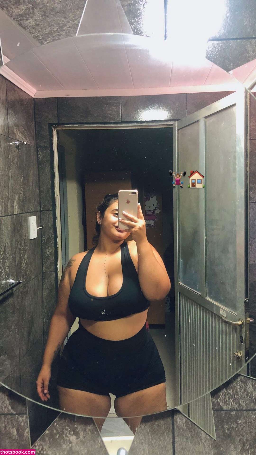 Antonela Anntonu Photo #32