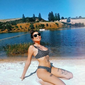 Araquel Jpg Photo #16