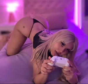 Cindi Alvarez Photo #25