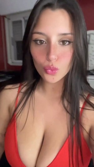 Dani Leiva Post #1