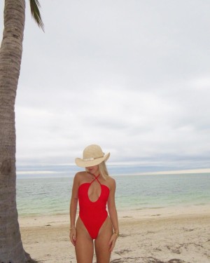 Hannah Lutz Photo #22