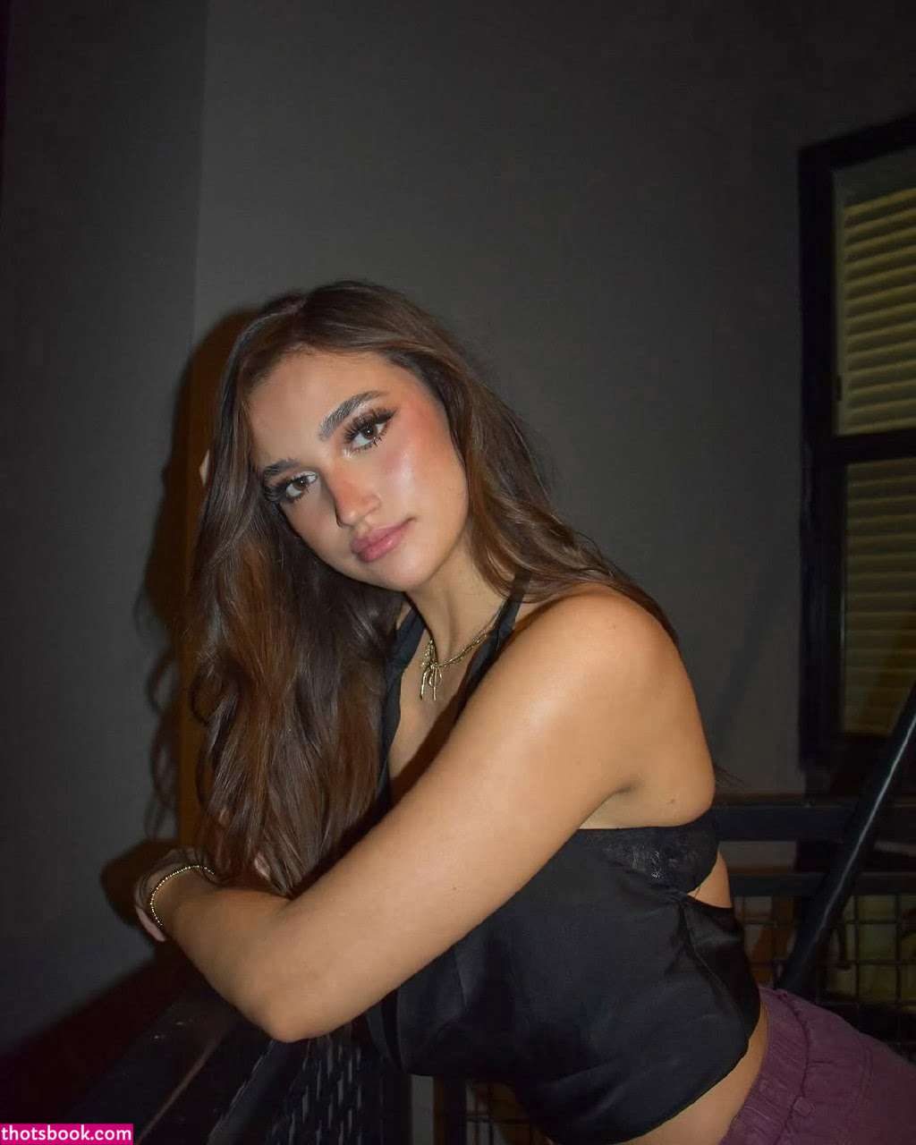 Katie Thompson Photo #24