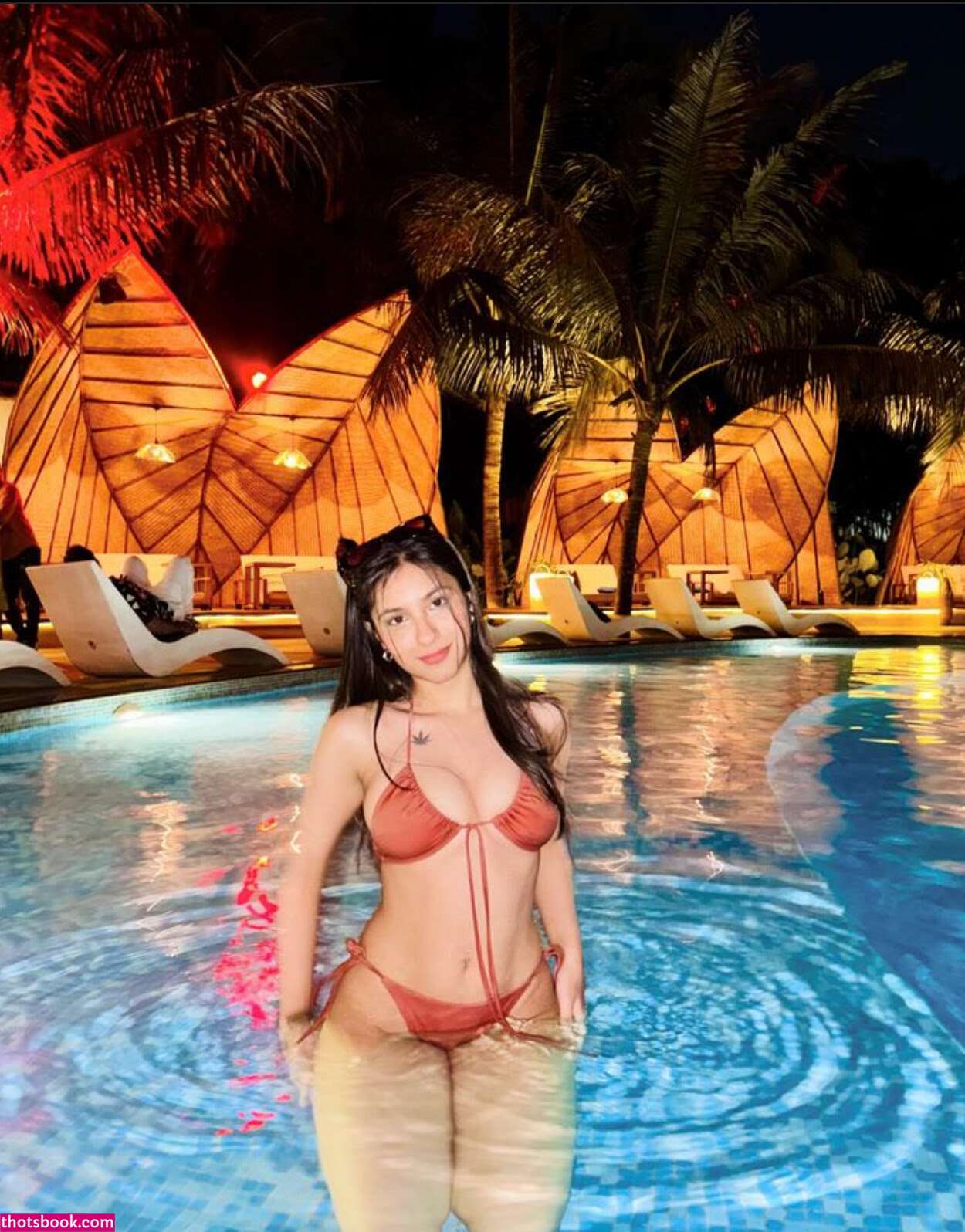 Khushi Rawal Photo #2