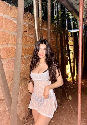 Khushi Rawal Photo #6