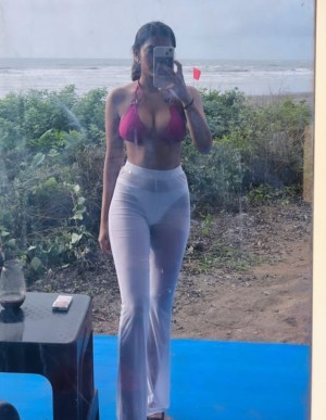 Khushi Rawal Photo #15