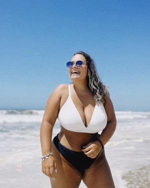 Laura Benedito Photo #19