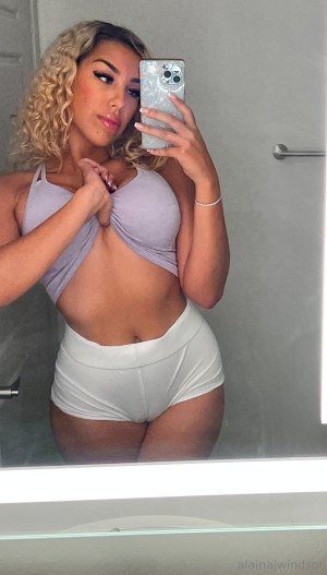 Alaina Hazel Photo #16