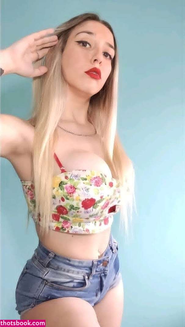 Sophia Delu Photo #17