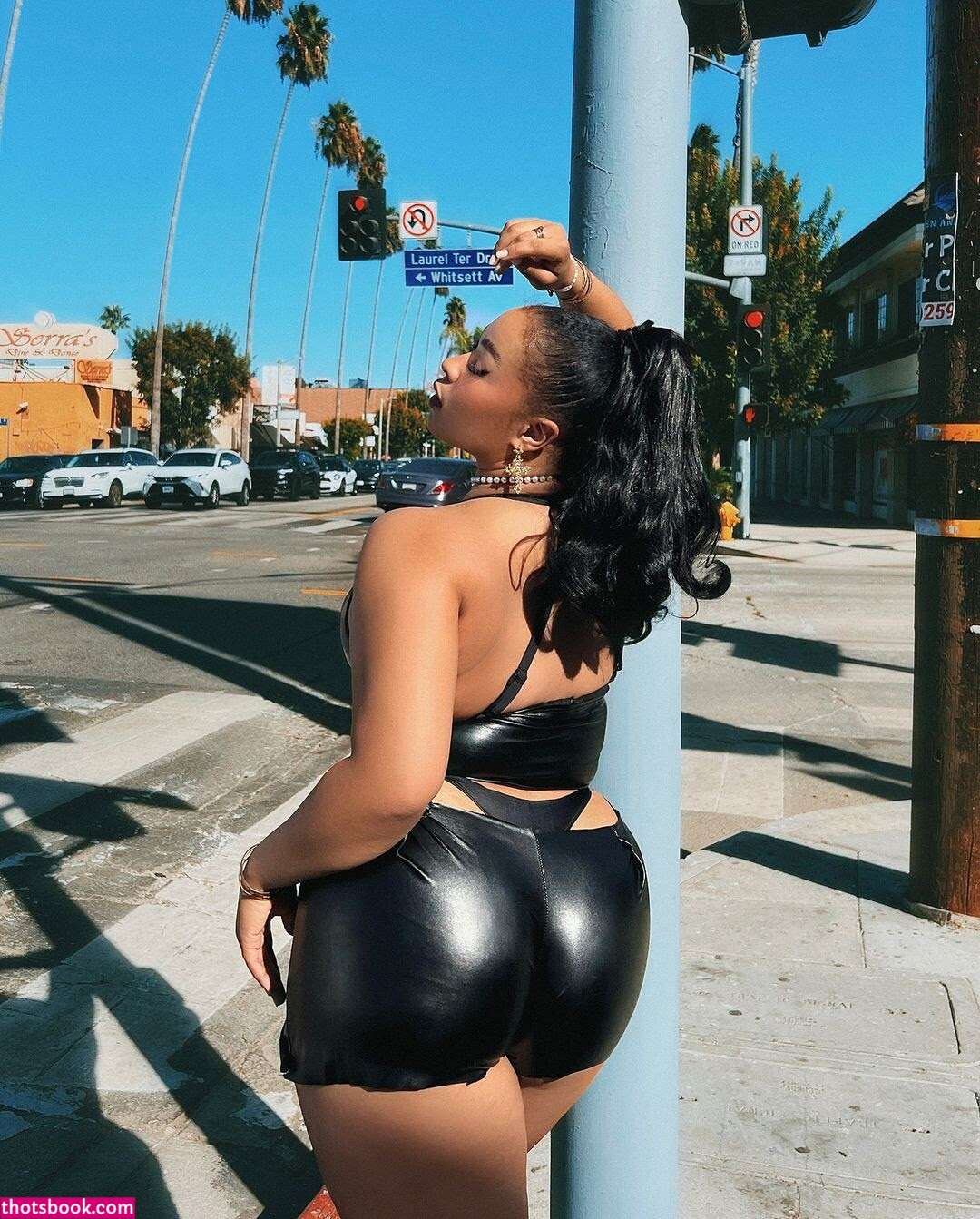 amielatisha Photo #18