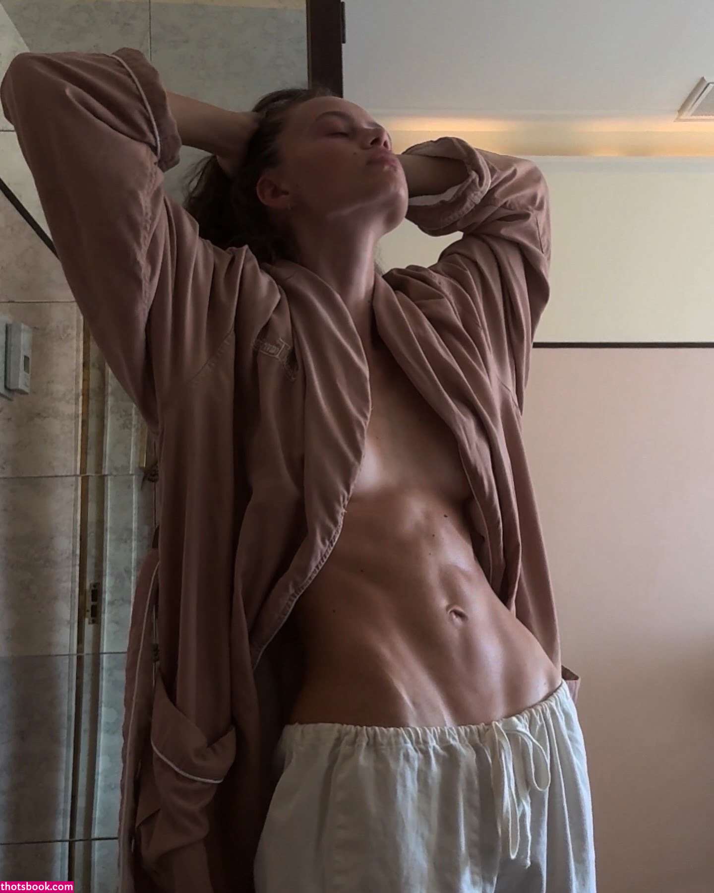 Bella Michlo Photo #18