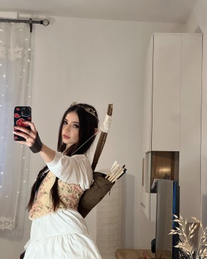 Cata Leyah Photo #27