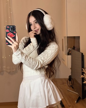 Cata Leyah Photo #33