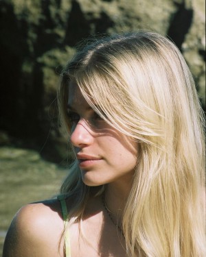 Farrah Bellinger Photo #11