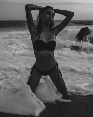 Fernanda Sandoval Photo #27