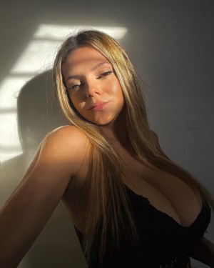 Nazarena Goetz Photo #2