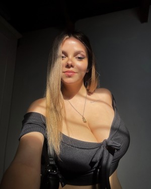 Nazarena Goetz Photo #13