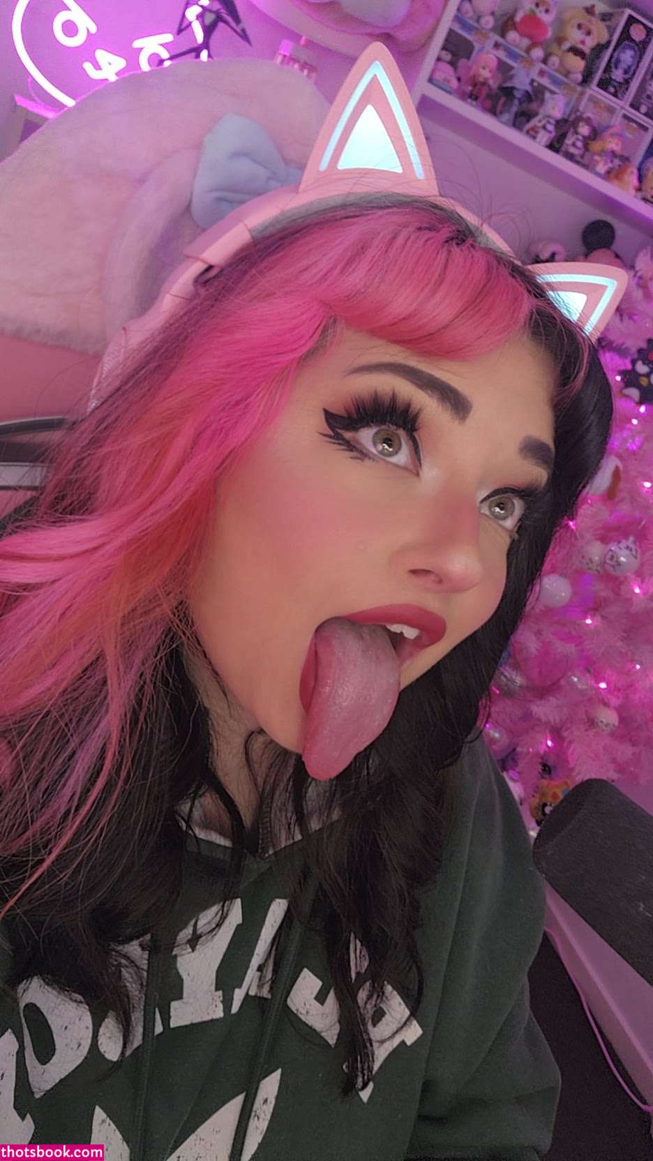 Jasminfoxe Photo #59