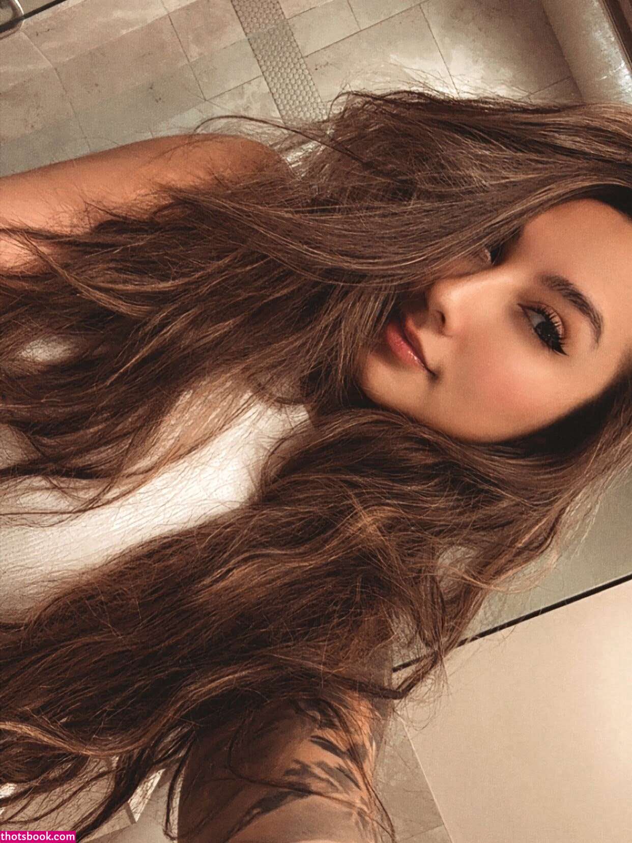 Theegoldenrose Photo #58