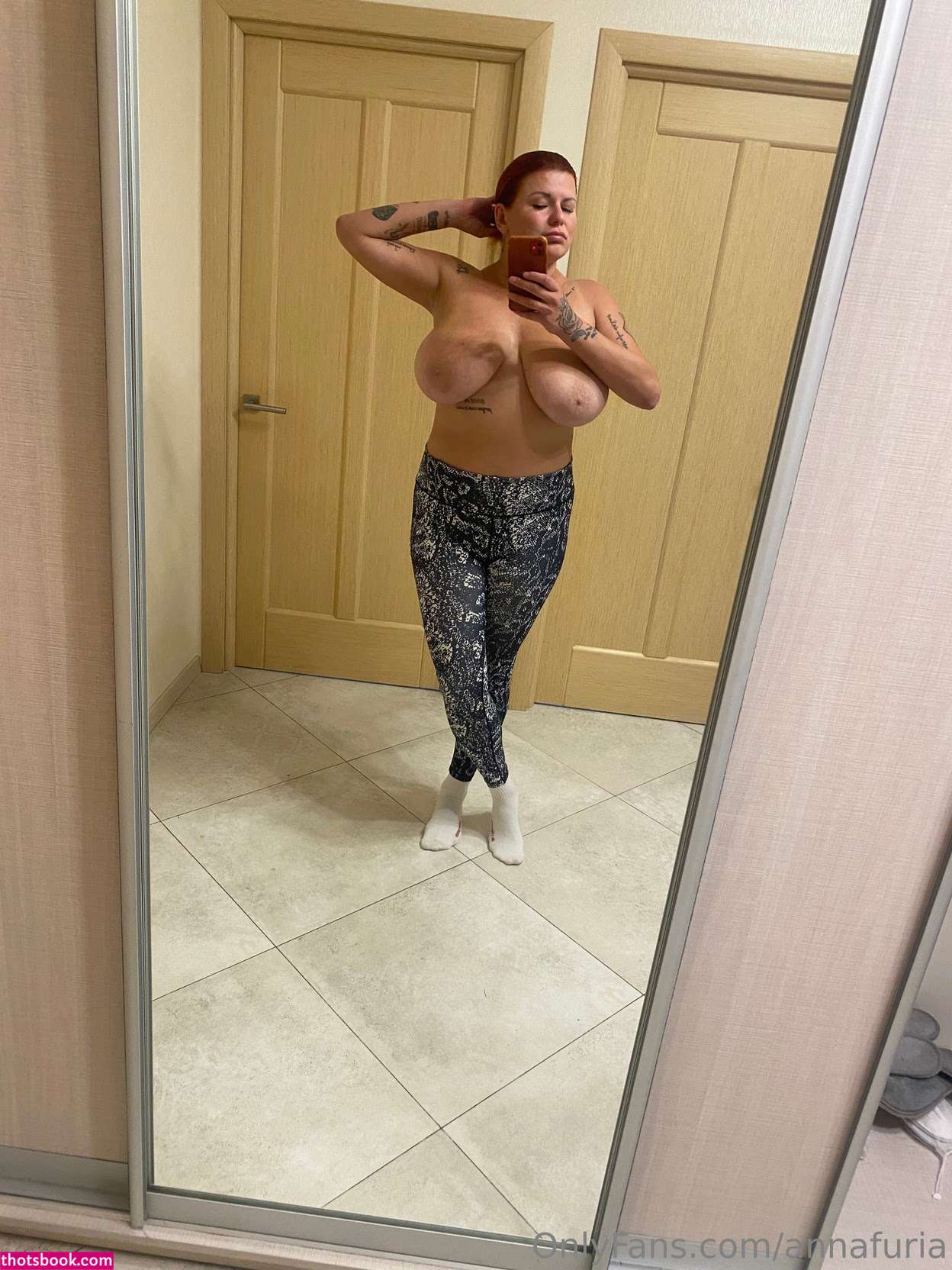 Anna Furia Photo #10