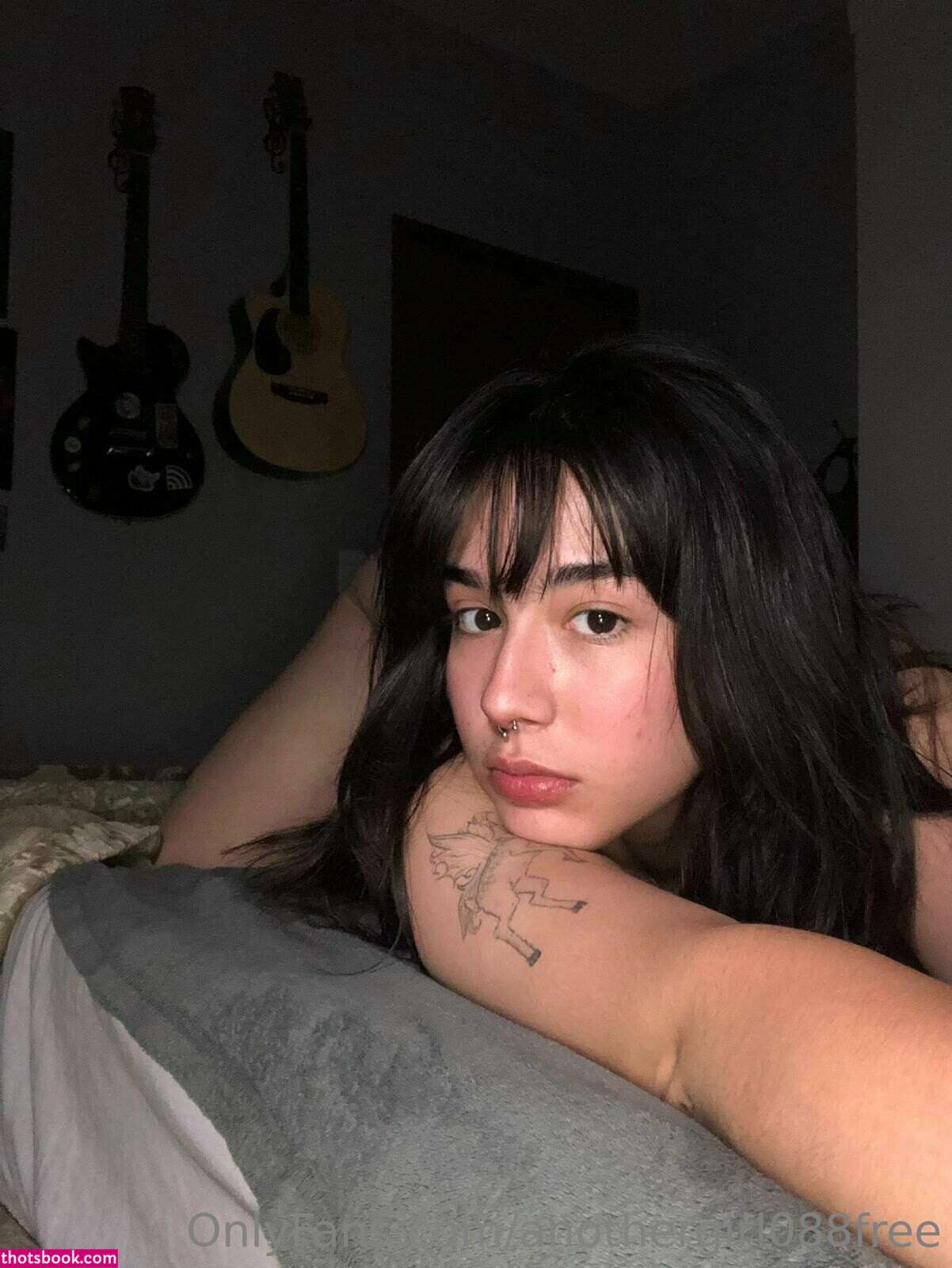 anothergirl088 Photo #5