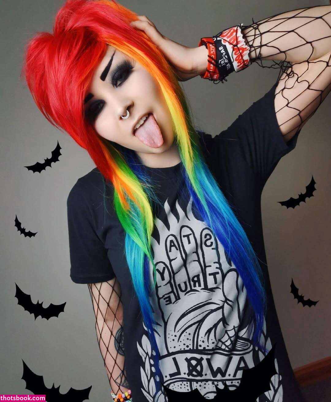 Catastrophiclarawr Photo #11