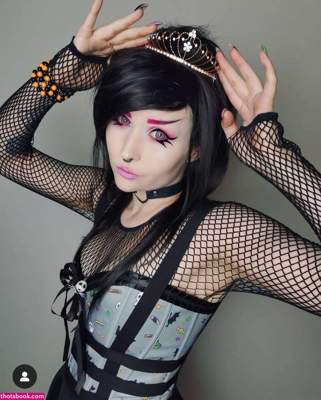 Catastrophiclarawr Photo #27