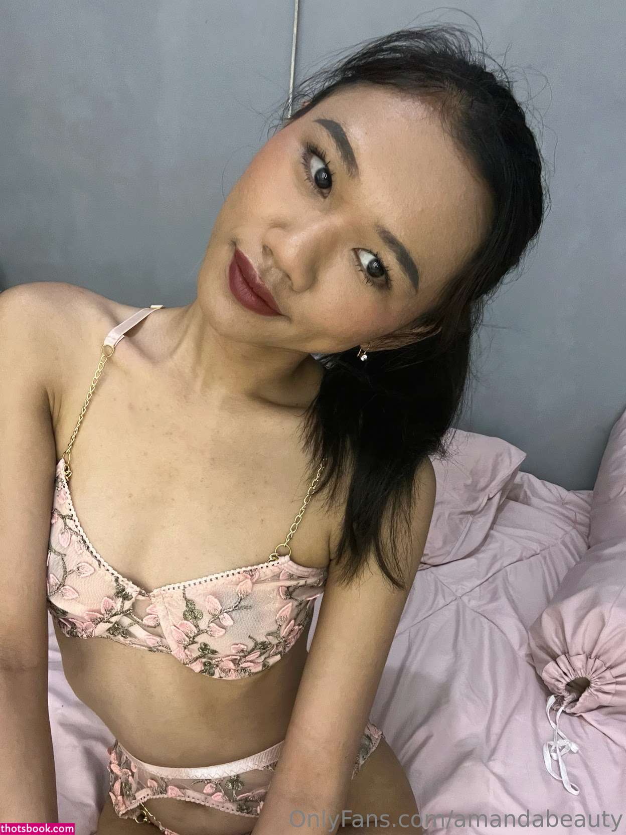 amandabeauty Photo #11