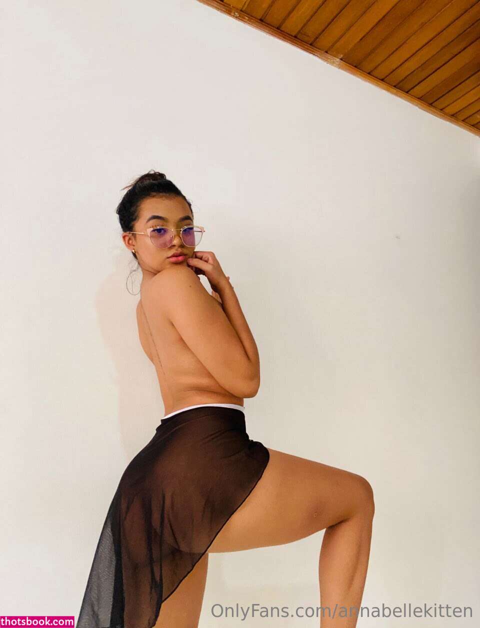 annabellekitten Photo #9