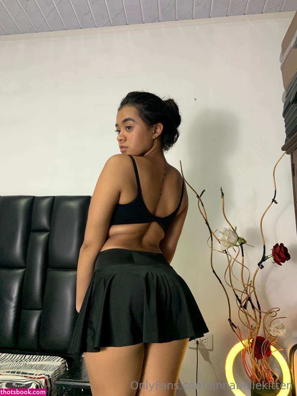 annabellekitten Photo #28