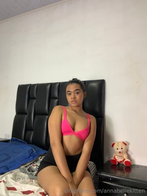 annabellekitten Photo #22