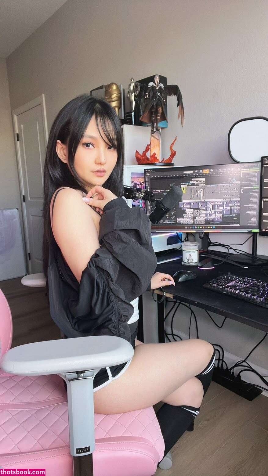 Codemiko Youneh Photo #130