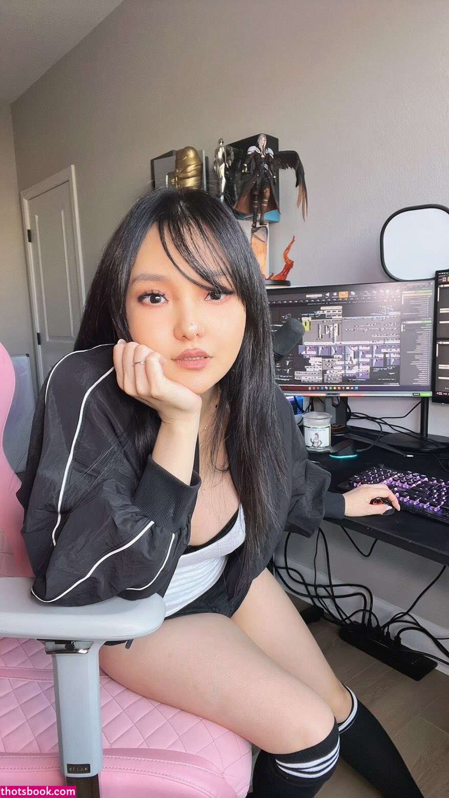 Codemiko Youneh Photo #136