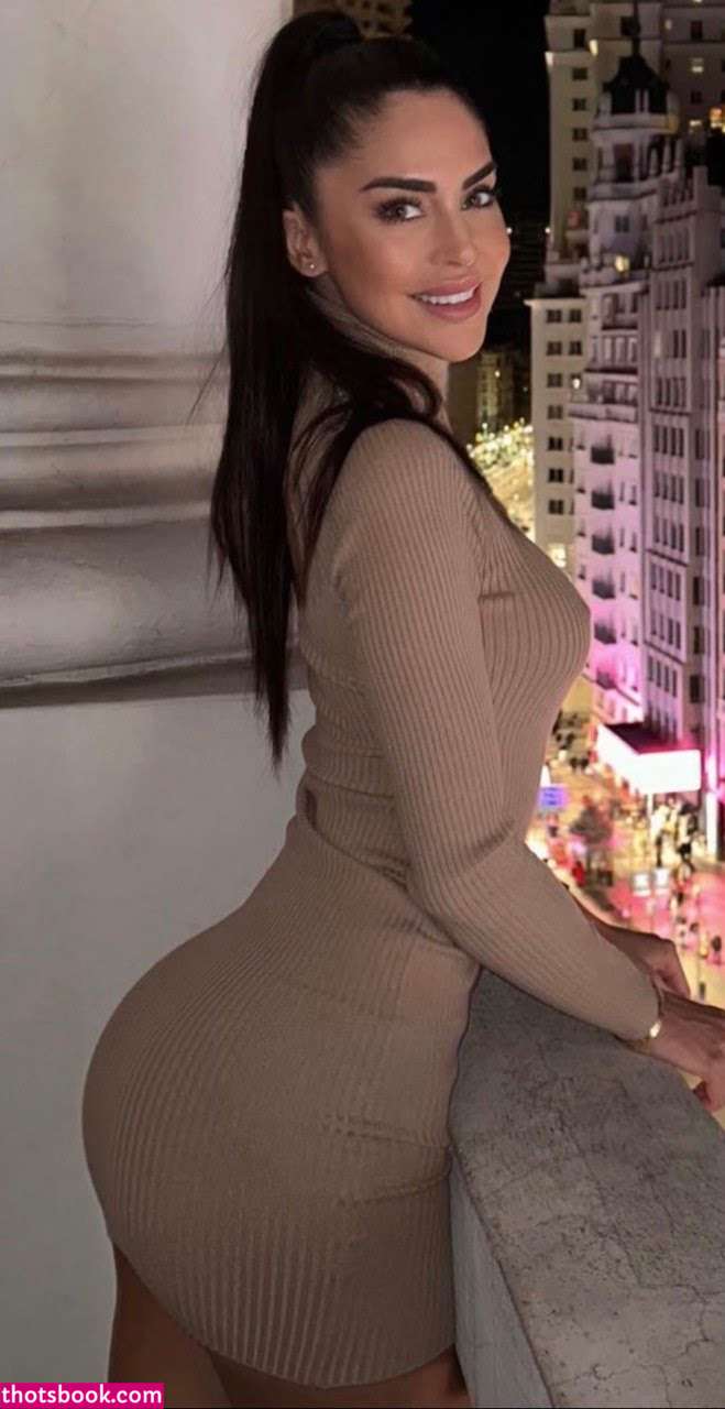 Melania Puntas Photo #9