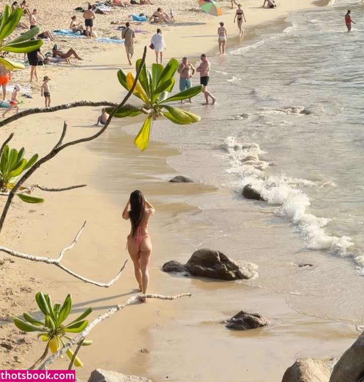 Melania Puntas Photo #14