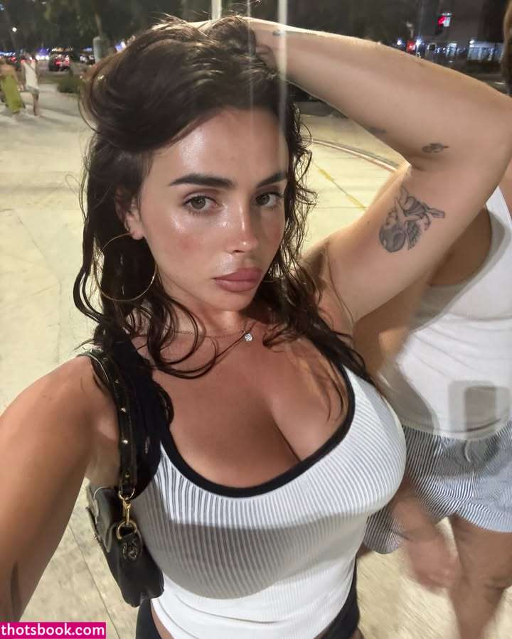 Mila Santos Photo #270