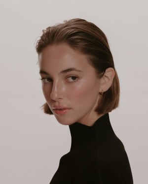 Amelie Manzoli Photo #172