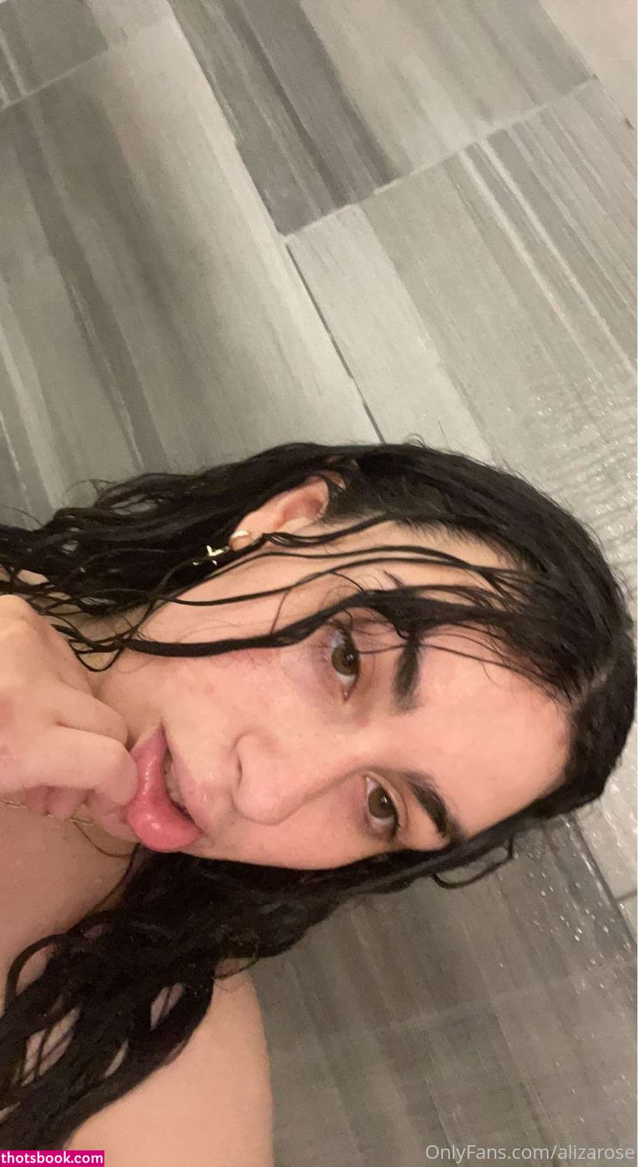 alizarose Photo #14