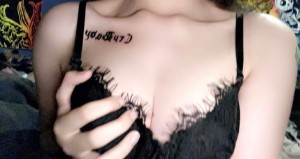 Julia Graham Photo #53