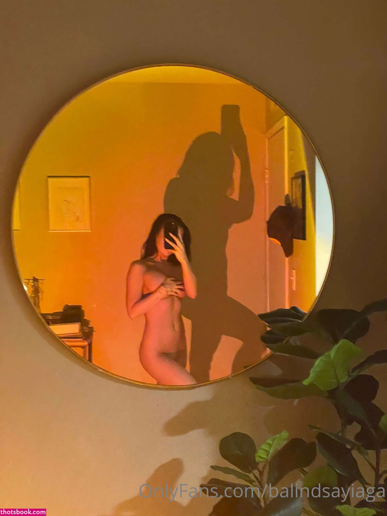 Lindsay Williams Photo #22