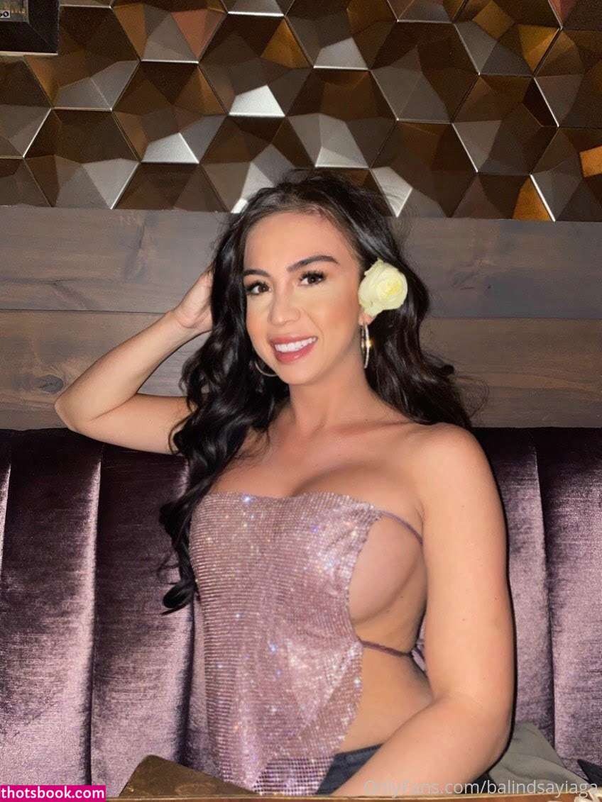 Lindsay Williams Photo #32